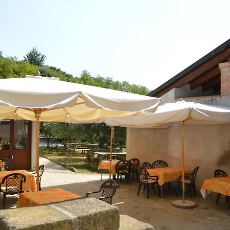 Colle Del Barbarossa Feriegård *