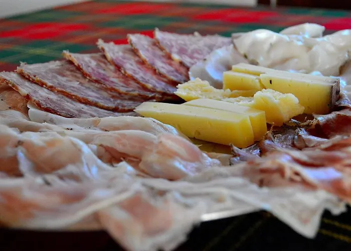 Colle Del Barbarossa Фермерский дом