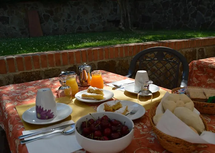 Colle Del Barbarossa Çiftlik konaklama *